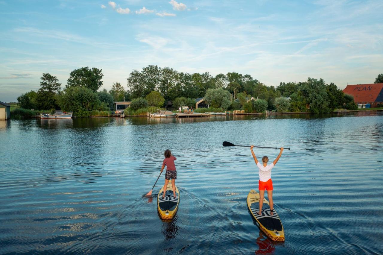 Pean-Buiten Waterlodges Nes  Exterior photo